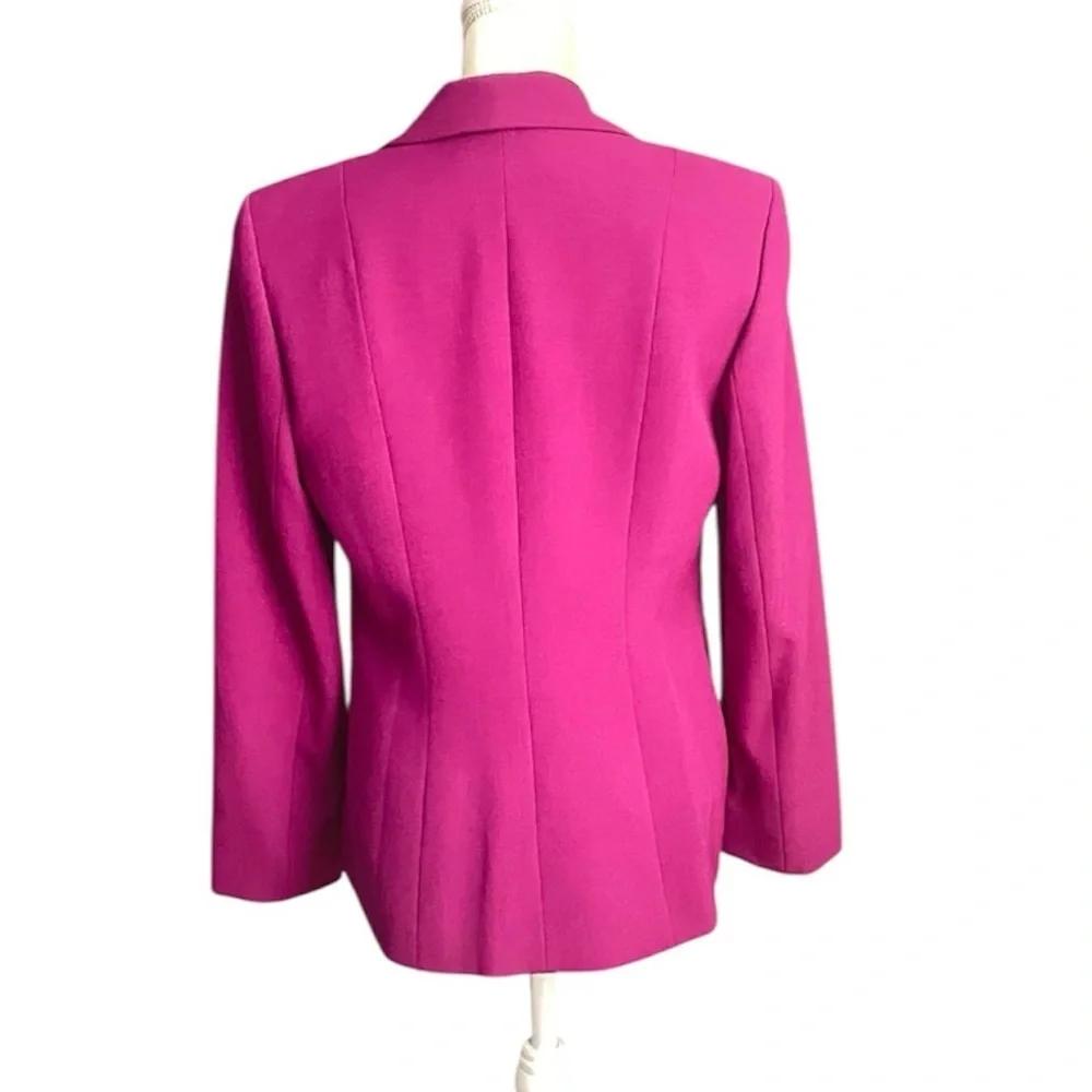 Jones Studio Women's Vibrant Magenta Blazer Size 8